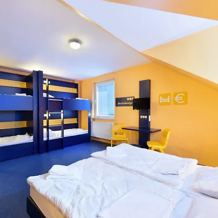 Bed'nbudget City-hostel אכסניה